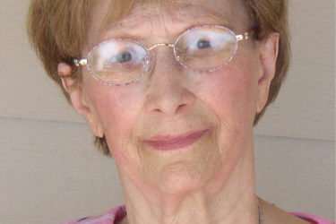 Irene Wapniarek Titus