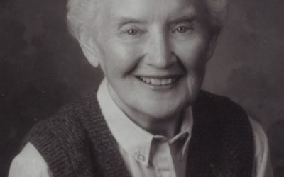 Nina Barlow
