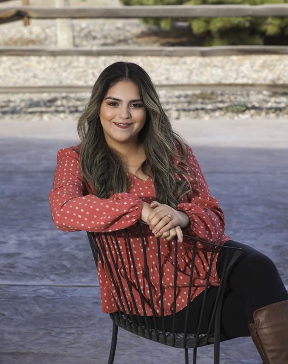 FUNERAL HOME-Yessenia Fuentes Mindy Magnus