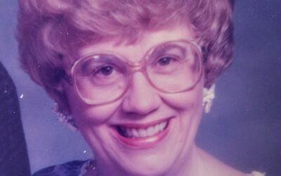 Dewey Elizabeth Hunter