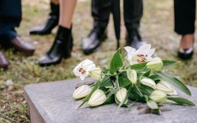 What are Traditional Burials and Why Choose Them?